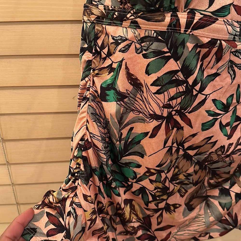 Athleta Aqualuxe Print Molded Tankini Bikini Top - Picture 5 of 8
